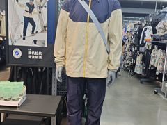 -迪卡侬(越秀公园店)