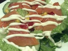 三文鱼色拉-必胜客(证大大拇指店)