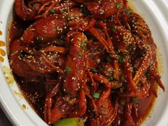 -肥肥虾庄·金牌油焖大虾(汉口城市广场店)