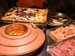 -菌自由丨野生菌火锅特色庭院餐厅(丽江古城店)