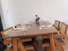 -Mark&Mars Restaurant