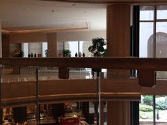 iphone_upload_pic-LONG BAR 廊吧(外滩华尔道夫酒店)