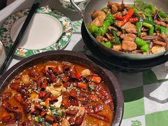 -渔语鱼新川菜Bistro(万象天地店)