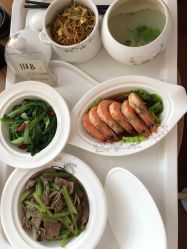 -菁幼月子会所(儿童医院店)