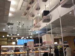 面包甜点陈列柜-奈雪的茶(湖滨银泰in77C区PRO店)