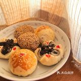 好吃的小店都在里面，庙后街，大皮院和洒金桥