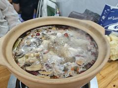 -威邵鸡煲(西华路总店)