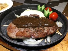 -戈尔登酒店·满堂彩咖啡厅