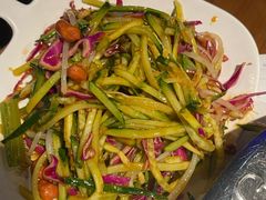 东北大拌菜-胖哥俩肉蟹煲(世茂国际广场店)