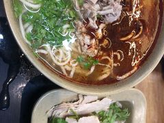 猪肘汤面-亮亮面馆(经六路店)