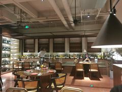 -肆海小川菜酒馆Wine Bistro (青年路店)