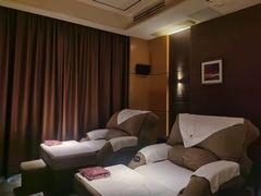 -金色印象·4K影院式足体养生(南滨印象店)