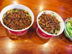 -八一好吃街·高品美食广场
