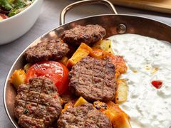 -Efes Turkish & Mediterranean Cuisine 艾菲斯餐厅(陆家嘴店)
