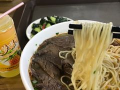 -陇上全荟兰州传统牛肉面(延吉路店)