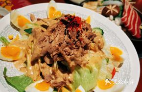 Tuna Soft-Boiled Egg Salad