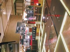 -大中华希尔顿酒店-念自助餐·嗨啤·小龙虾