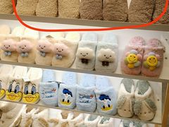 -hotwind热风(中贸广场店)