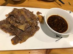 大刀牛肉-老阿妈蒙古村·蒙古包·草原文化·歌舞表演(老君堂店)
