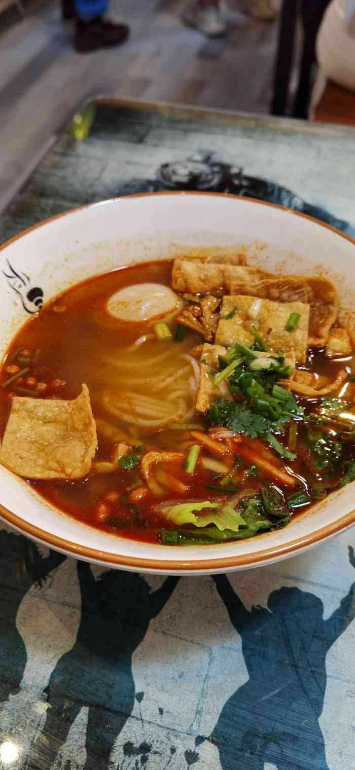 好快螺正宗螺蛳粉(宝山北路139号)-"以前对螺丝粉都不敢尝试,味道臭臭