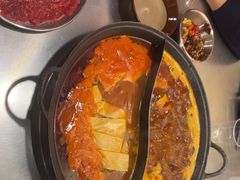-鹿鸣山草本茶香火锅(园西路店)
