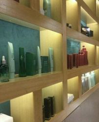 -PE SALON