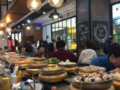 大堂-龍歌自助小火锅(崂山丽达店)