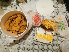 -麦当劳(利津路店)