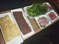 -傣妹火锅(南京东路一店)