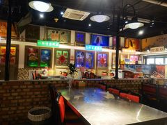 -马路牙子烧烤音乐酒馆(望京店)