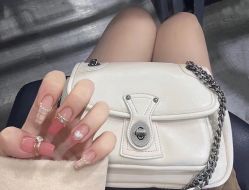-初NAIL日式美甲美睫沙龙