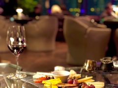 -OZONE 顶楼酒吧(香港丽思卡尔顿酒店)