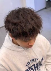 -尤司男士国潮理发馆