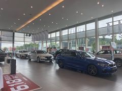 -南充通源宝马4S店(高坪店)