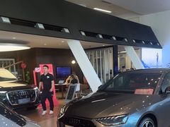 -上海永达奥诚奥迪4S店(申江路店)