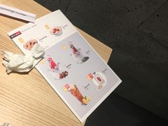 -俏凤凰(美林M·LIVE天地东座店)