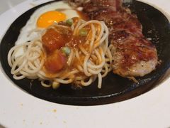 -豪客来牛排(中央花苑店)