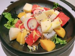 藜麦鲜果色拉-赤坂亭M9和牛烧肉·日料398放题(万达店)