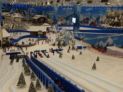 -长沙湘江冰雪世界