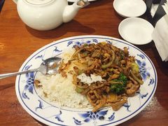 新疆香辣牛肉饭-玫瑰苑烧腊饭店