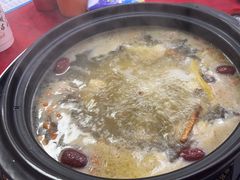 -花苑美食横琴生蚝火锅(拱北粤华路店)