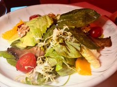 牛油果色拉-Kathleen's Waitan 凯圣琳江景西餐厅(外滩店)