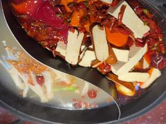 -赵美丽·重庆社区火锅·直营店(火车东站·中豪国际店)