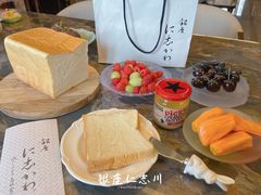 -银座仁志川·生吐司专门店(香港广场店)