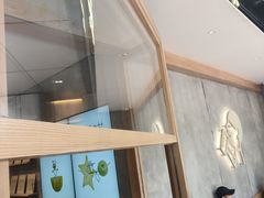 -喜茶(上海打浦桥日月光gelato lab+店)