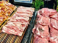 -汉金城海鲜烤肉自助百汇(威海威高广场店)