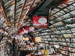 -钟书阁(珍园店)