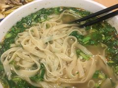 -西部马华清真兰州牛肉面·烧烤夜市(关东店)