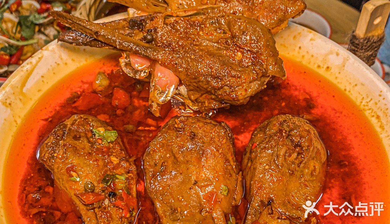 为了这盘夺命鸭脑壳！我愿意永远留在重庆！