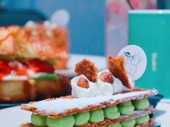 开心果拿破仑-DOPAMINE多巴胺·甜品面包·生日蛋糕(国贸店)